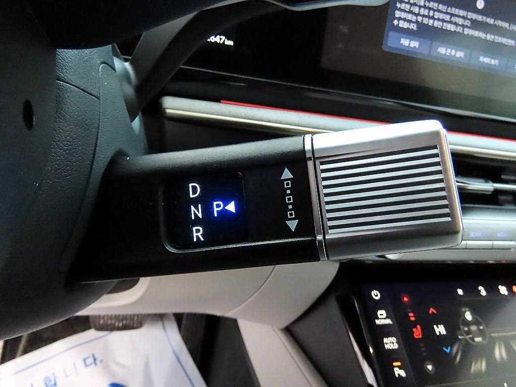 HYUNDAI Grandeur - Vista 10