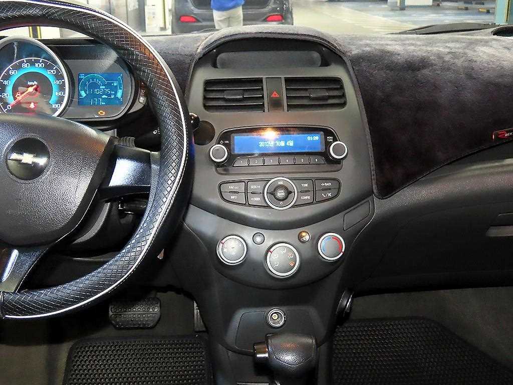 Chevrolet Spark - Vista 11