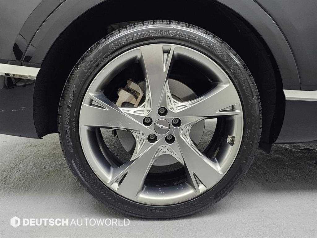 Genesis GV80 - Vista 5