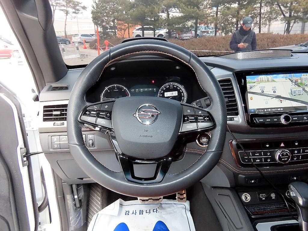 Ssangyong Rexton - Vista 8