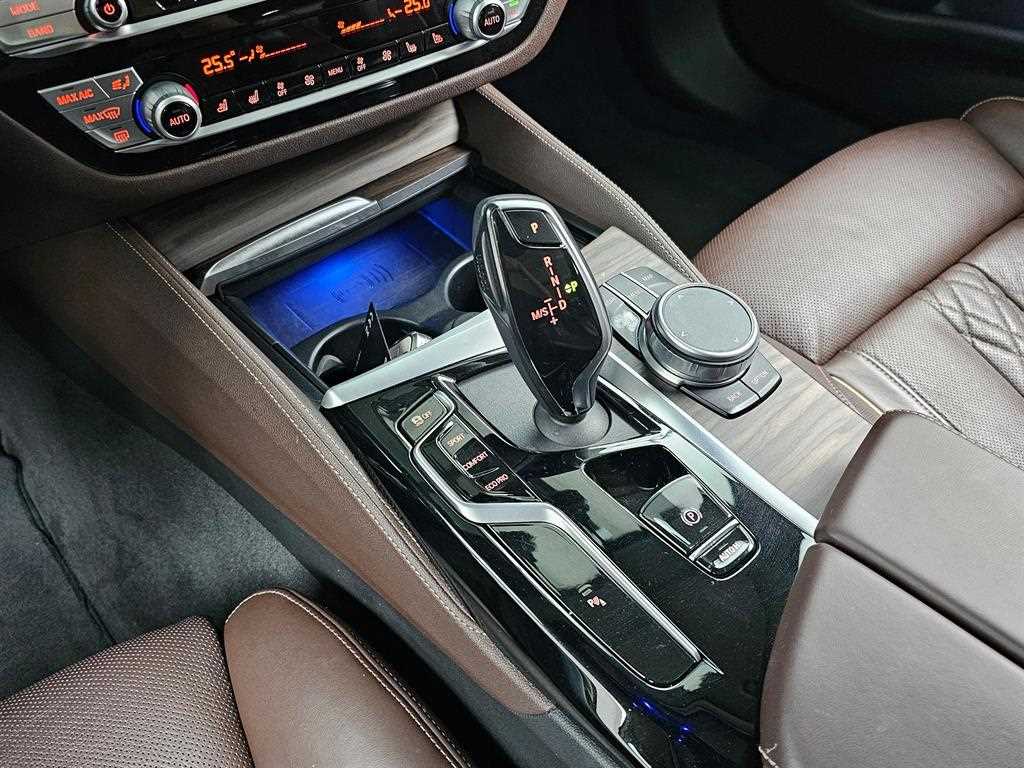 BMW 5 Series - Vista 9