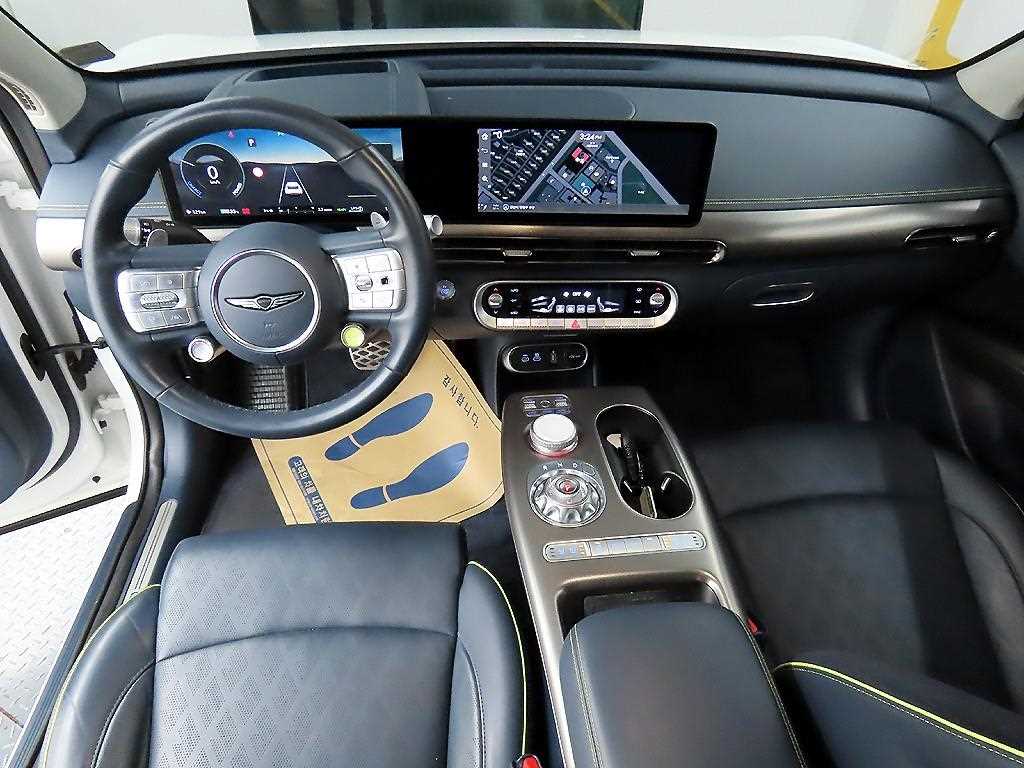 Genesis GV60 - Vista 7