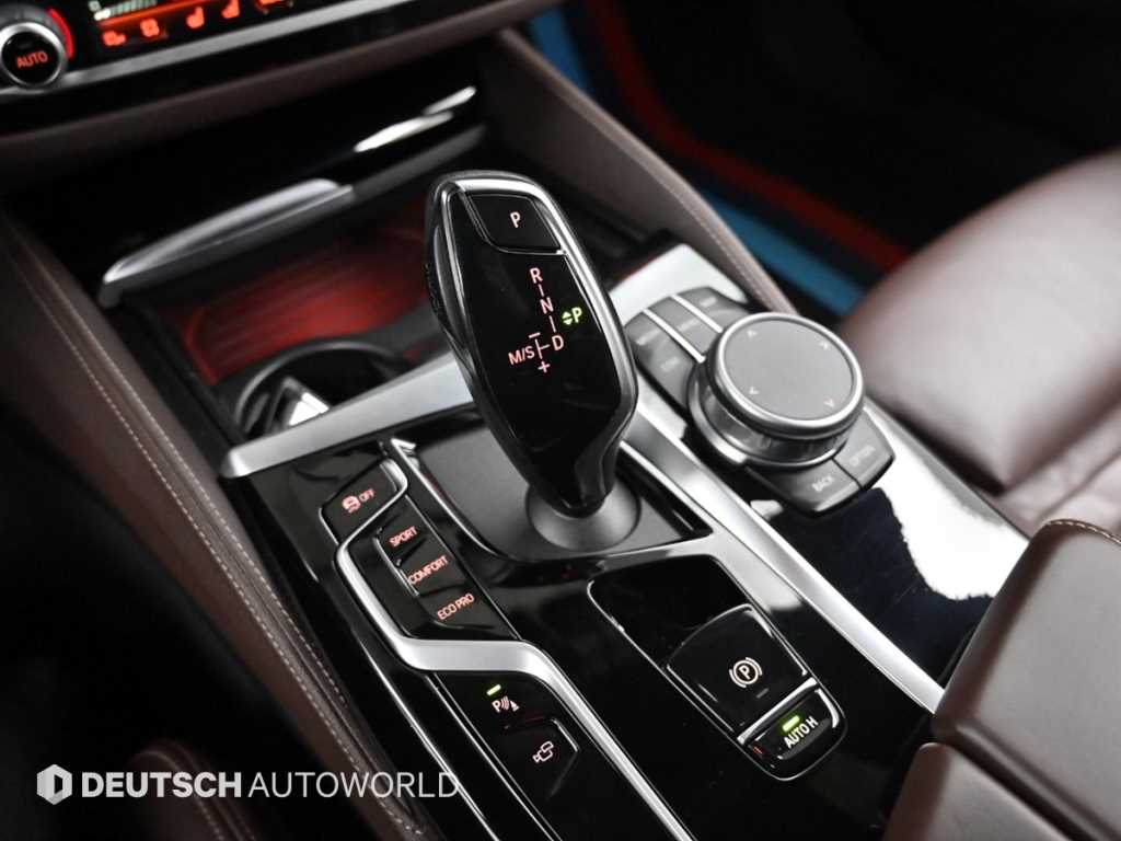 BMW 5 Series - Vista 9