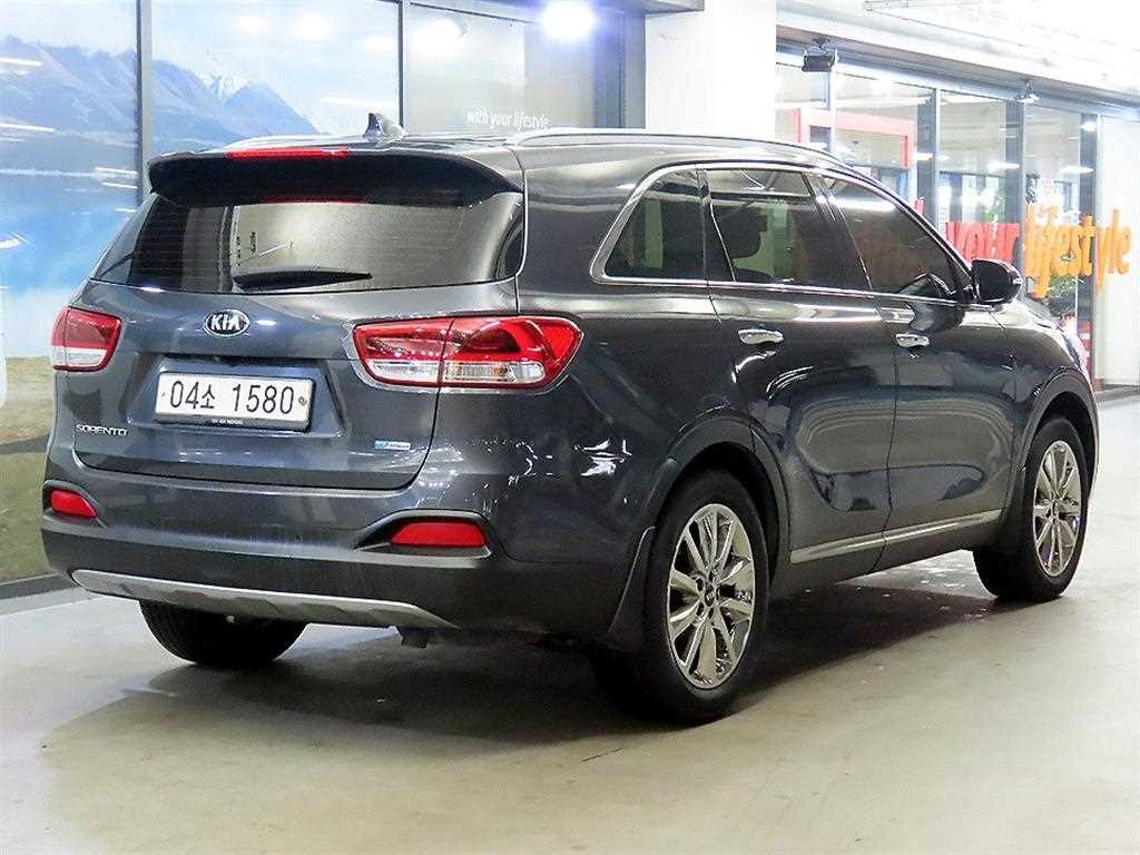 KIA Sorento - Vista 4