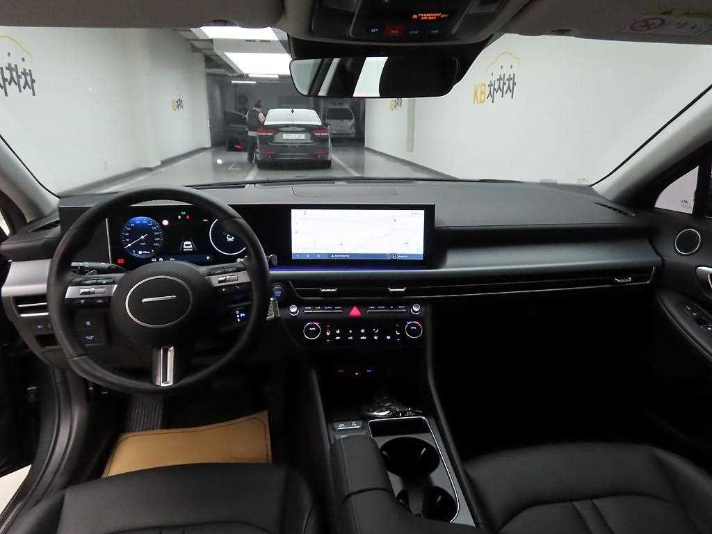 HYUNDAI Sonata - Vista 6