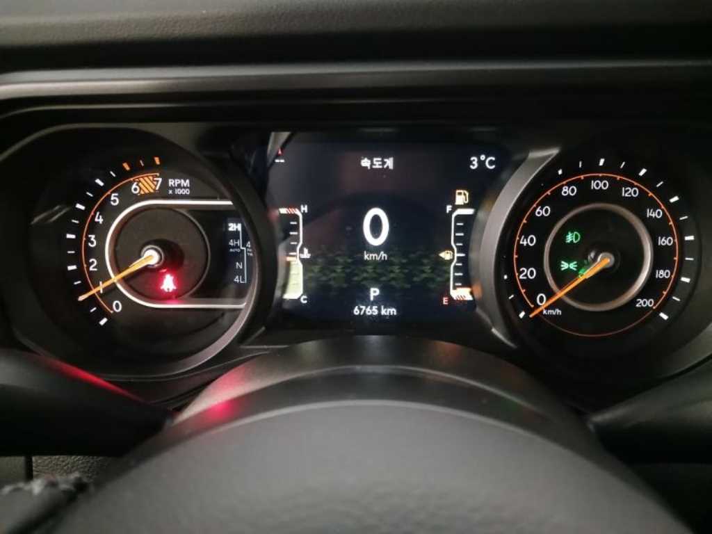 Jeep Wrangler - Vista 11