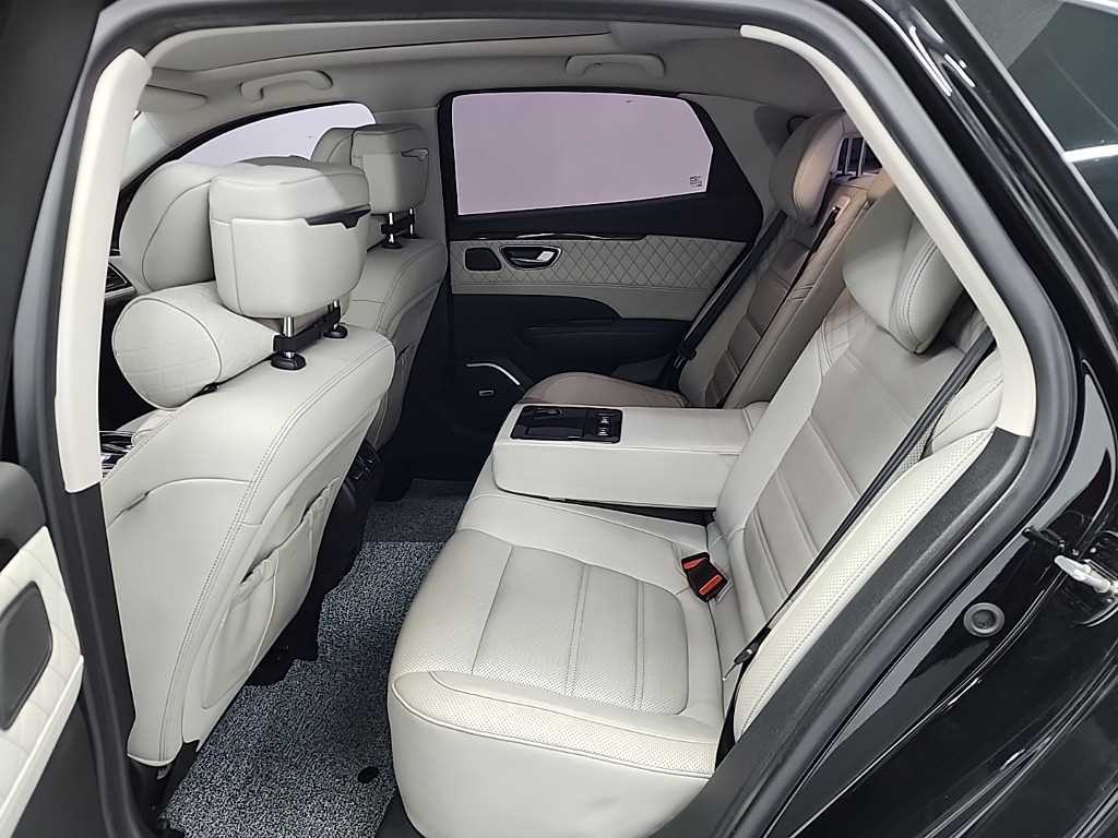 SAMSUNG SM6 - Vista 12