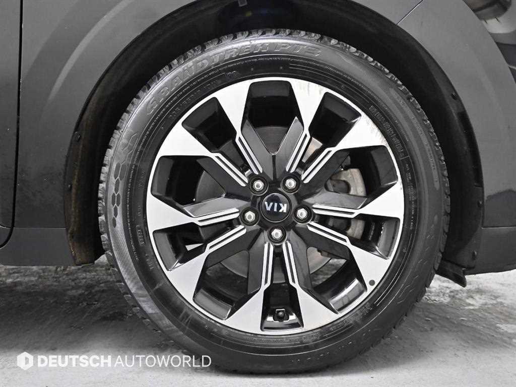 KIA Carnival - Vista 5