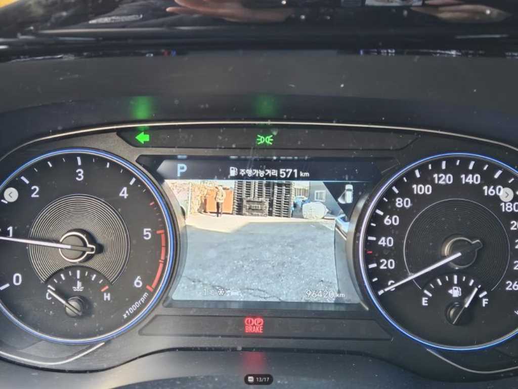 HYUNDAI Palisade - Vista 10