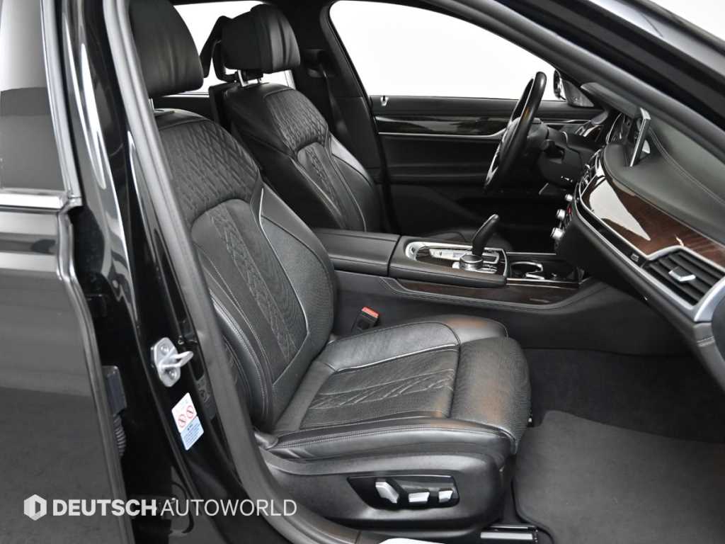 BMW 7 Series - Vista 10