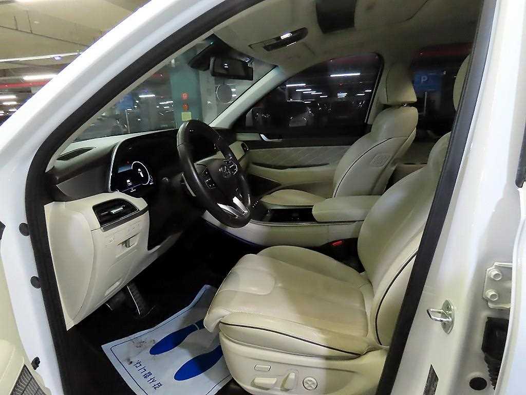 HYUNDAI Palisade - Vista 6