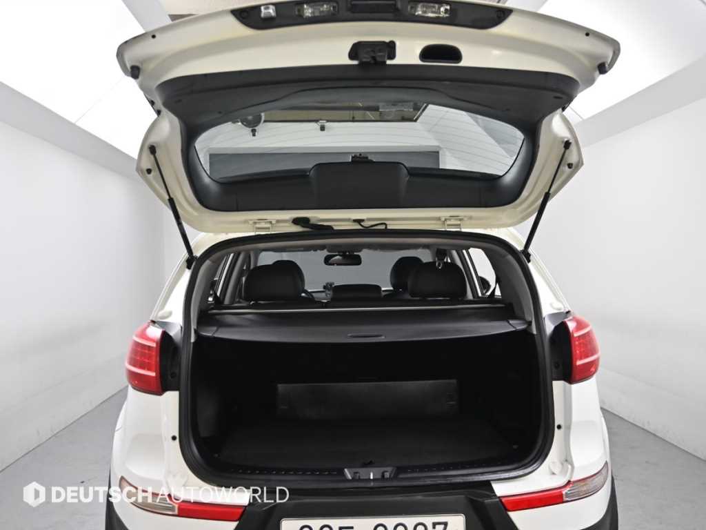 KIA Sportage 2013 Blanco - Importación desde Corea - HF Imports Iquique - Foto 20