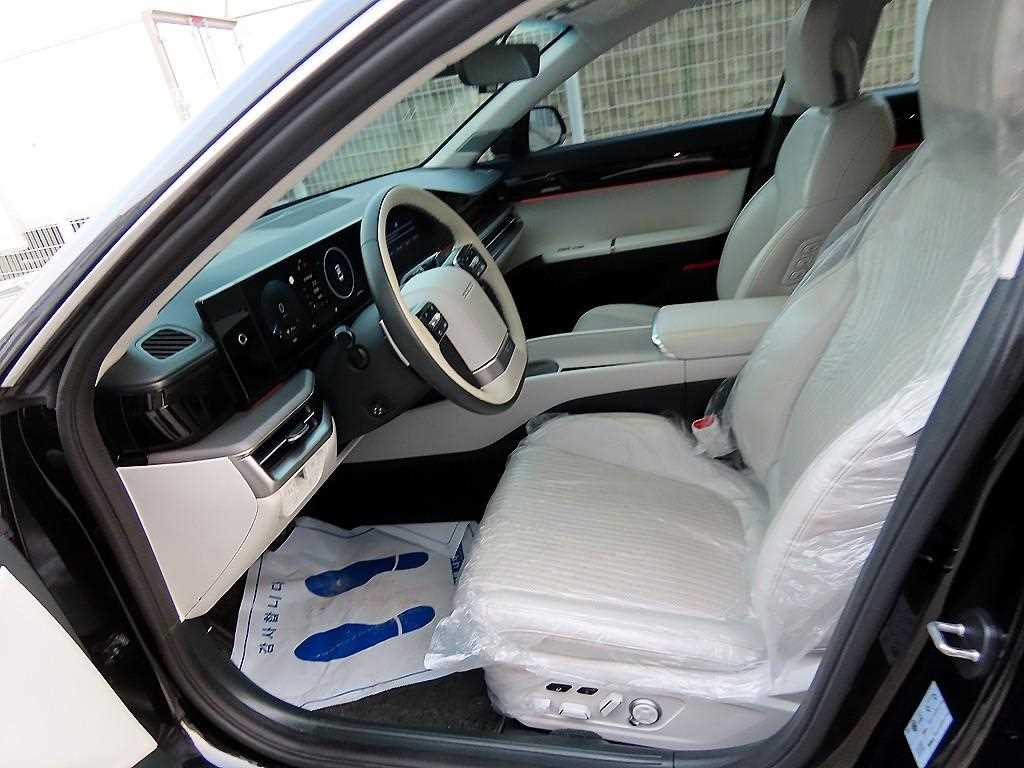 HYUNDAI Grandeur 2023 Negro - Importación desde Corea - HF Imports Iquique - Foto 1