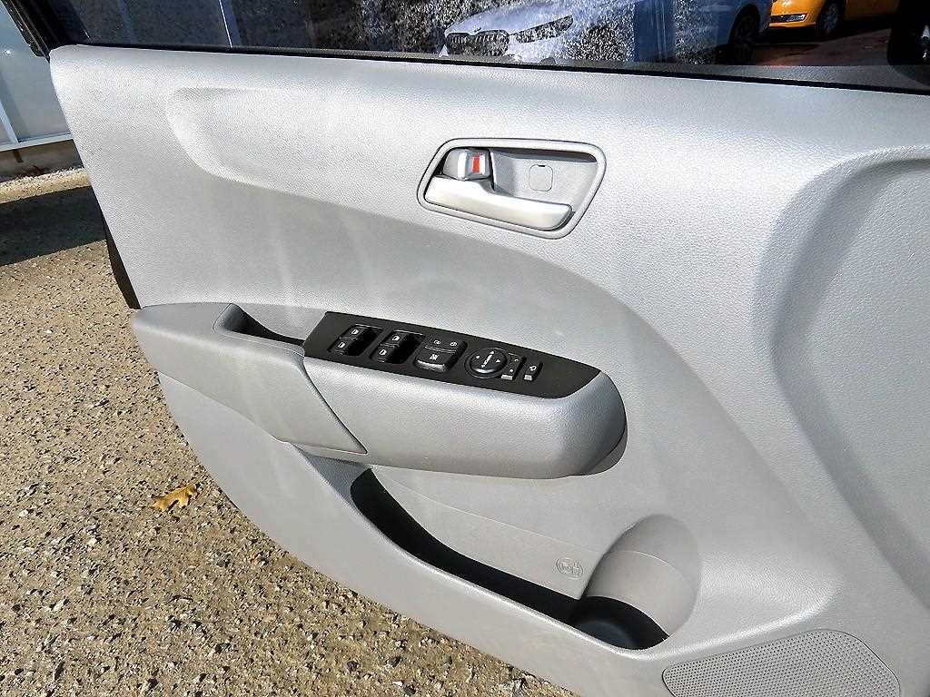 KIA Morning - Vista 11