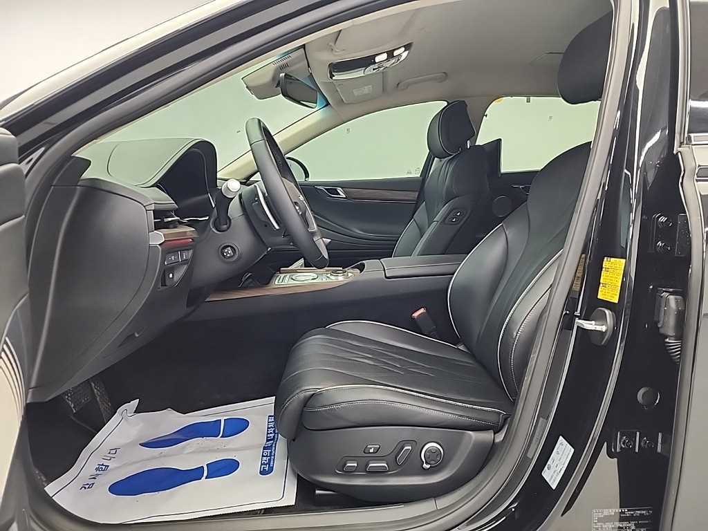 Genesis G80 - Vista 11