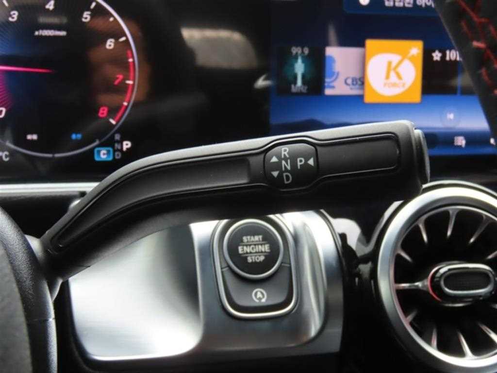 Mercedes Benz GLB Class - Vista 6