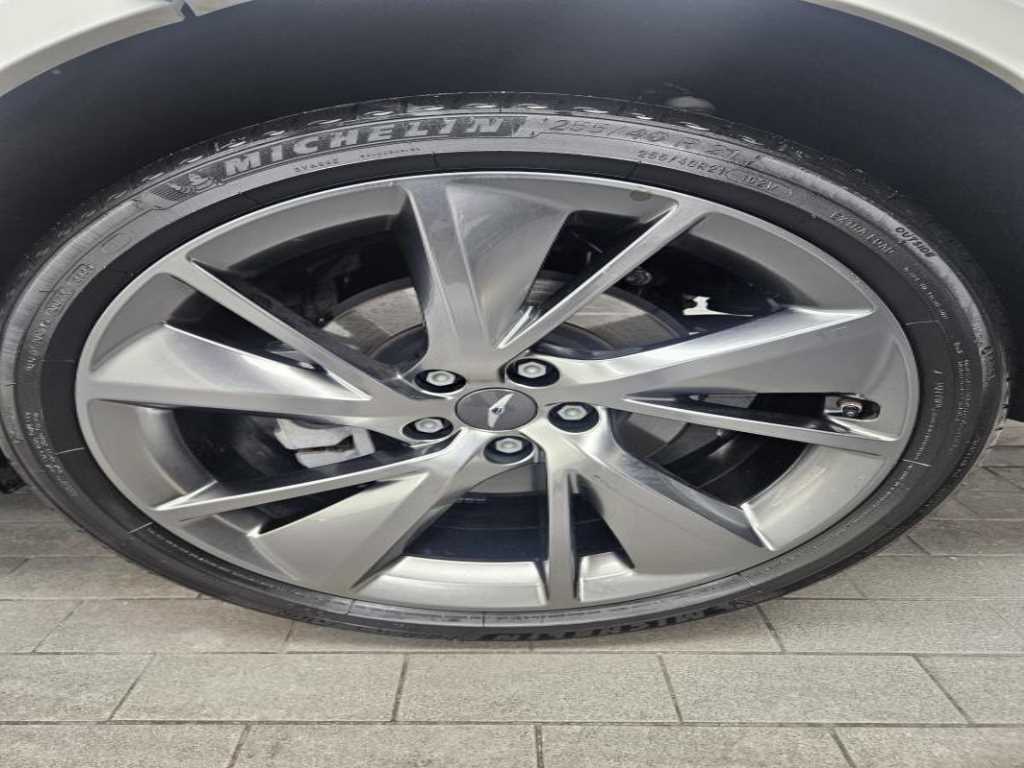 Genesis GV70 2022 Blanco - Importación desde Corea - HF Imports Iquique - Foto 17