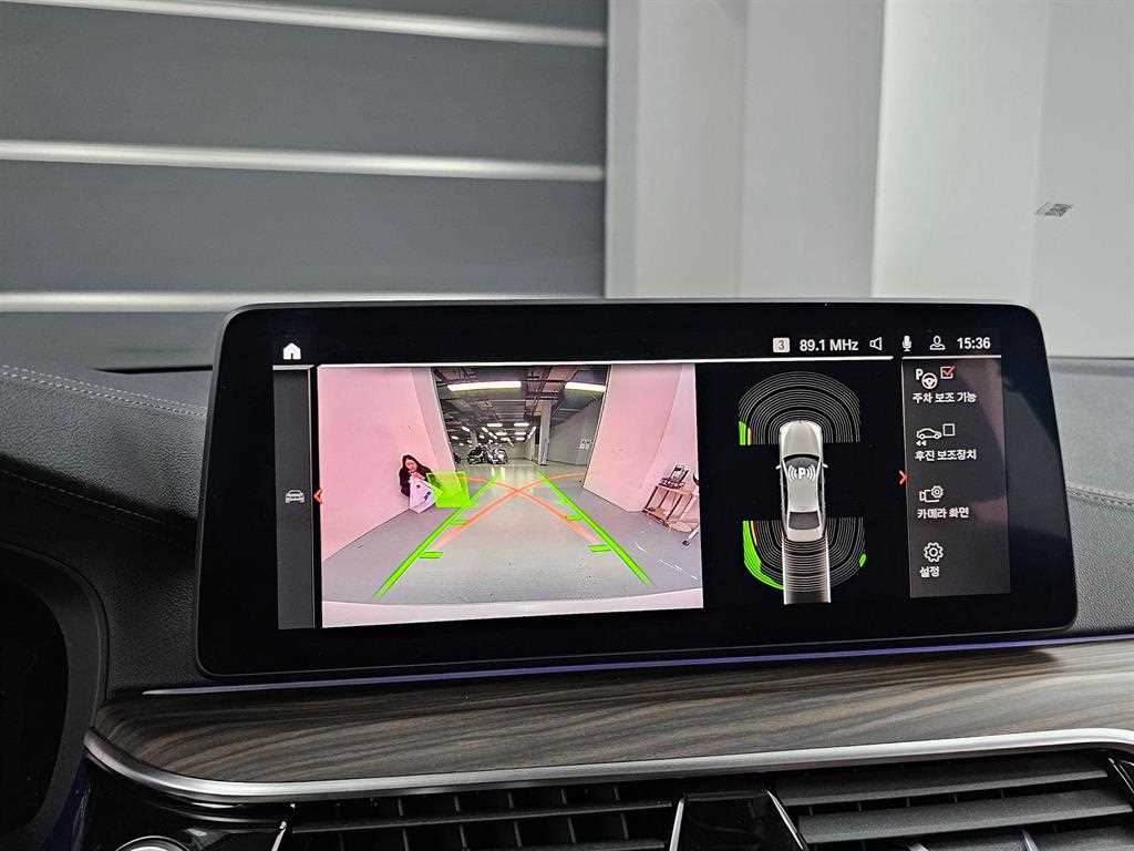 BMW 5 Series 2021 Blanco - Importación desde Corea - HF Imports Iquique - Foto 15