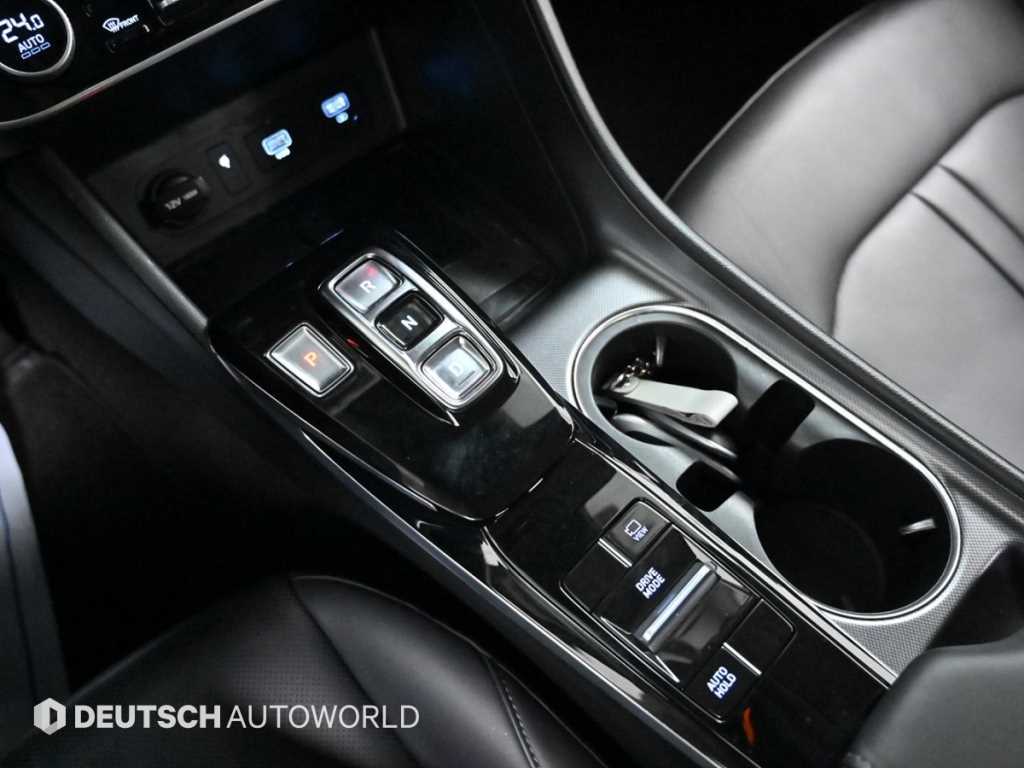 HYUNDAI Sonata - Vista 9