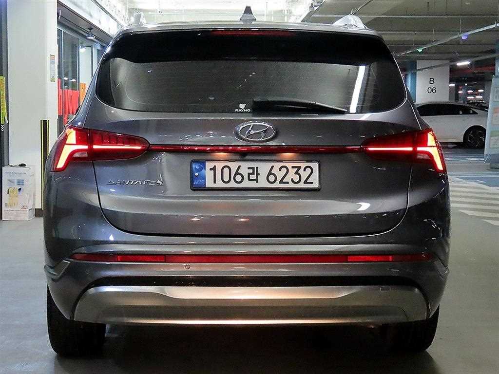 HYUNDAI Santa Fe - Vista 5