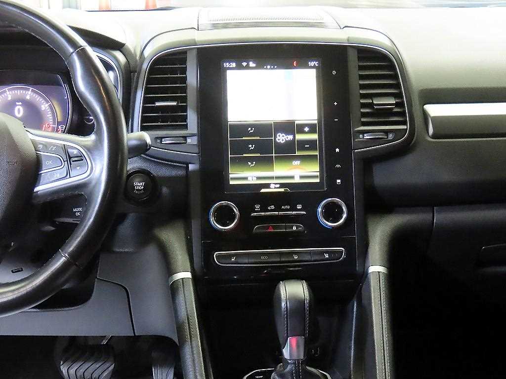 SAMSUNG QM6 - Vista 11