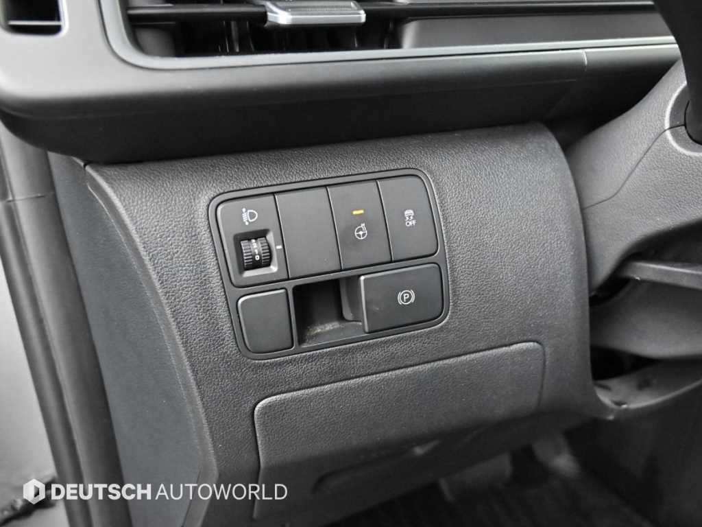 HYUNDAI Staria 2025 Gris - Importación desde Corea - HF Imports Iquique - Foto 16