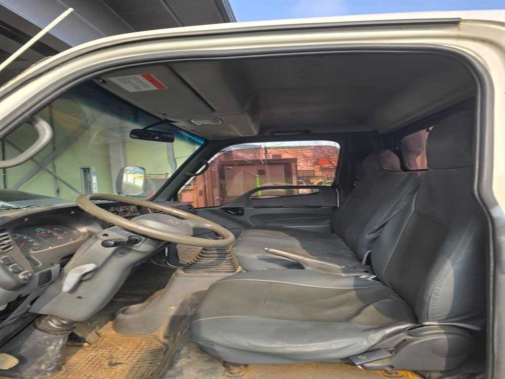 medium and large cargo Cargo - Vista 7