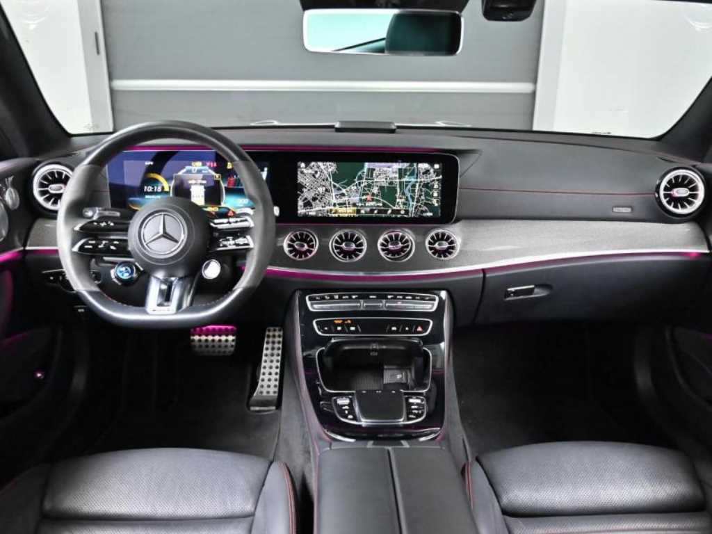 Mercedes Benz E class - Vista 5