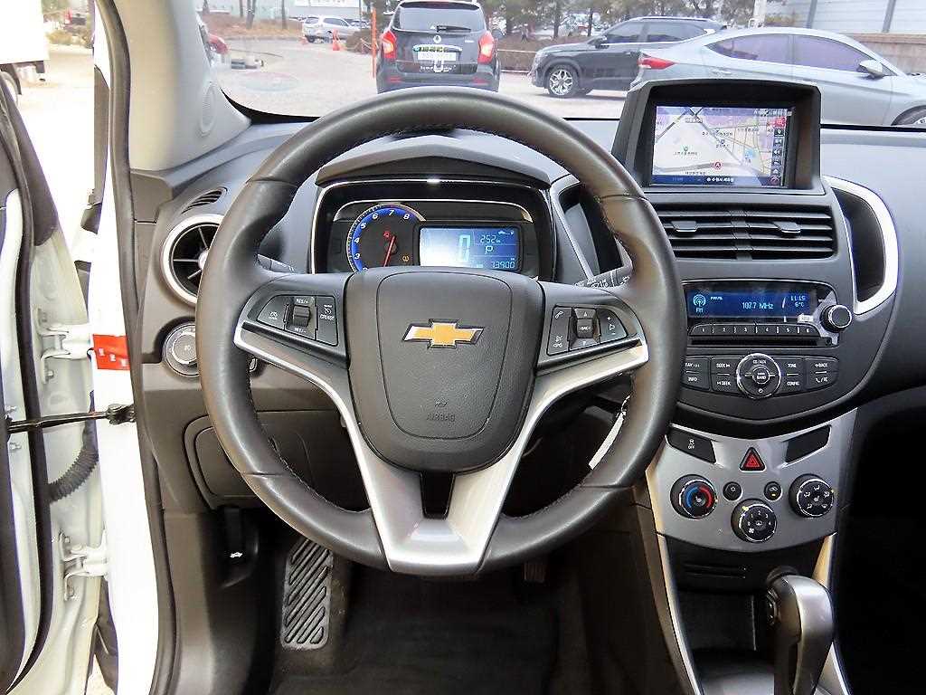 Chevrolet Trax - Vista 8