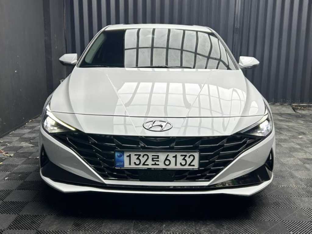 HYUNDAI Avante 2023 Blanco - Importación desde Corea - HF Imports Iquique - Foto 1