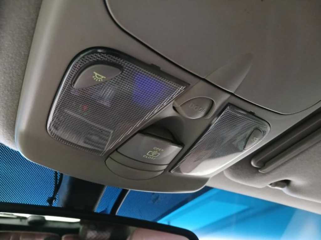 Ssangyong Rexton 2011 Blanco - Importación desde Corea - HF Imports Iquique - Foto 16