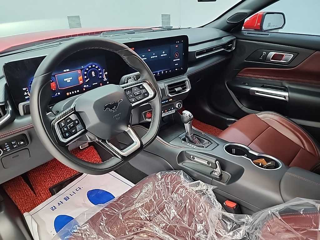 Ford Mustang - Vista 7