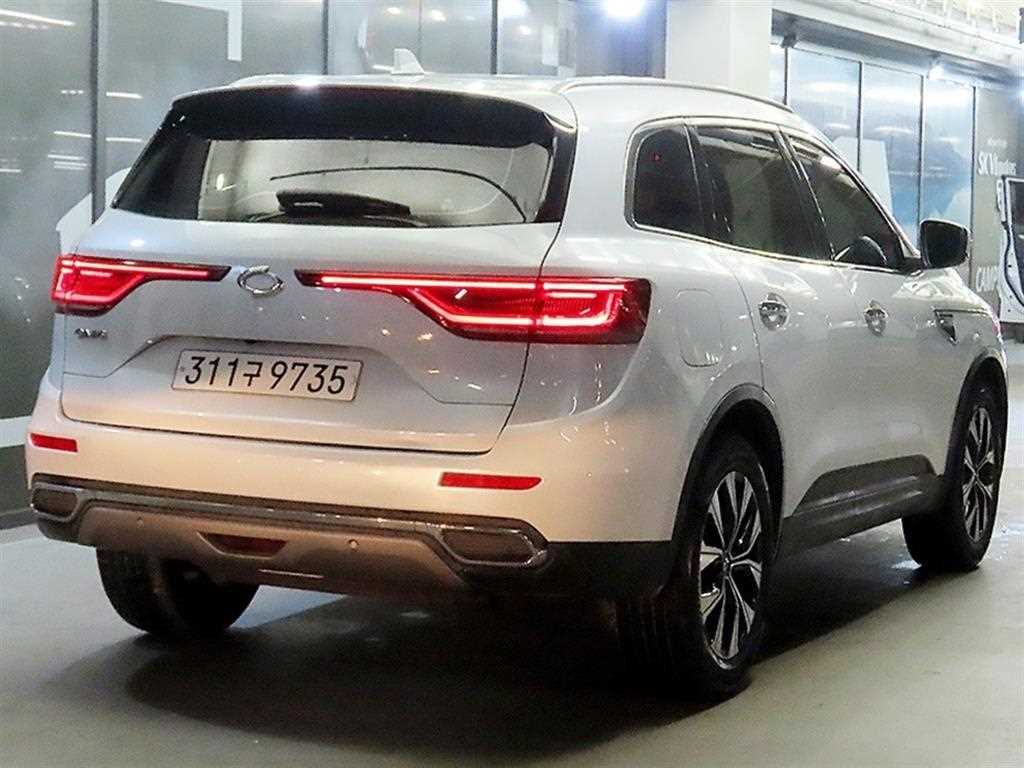 SAMSUNG QM6 - Vista 4