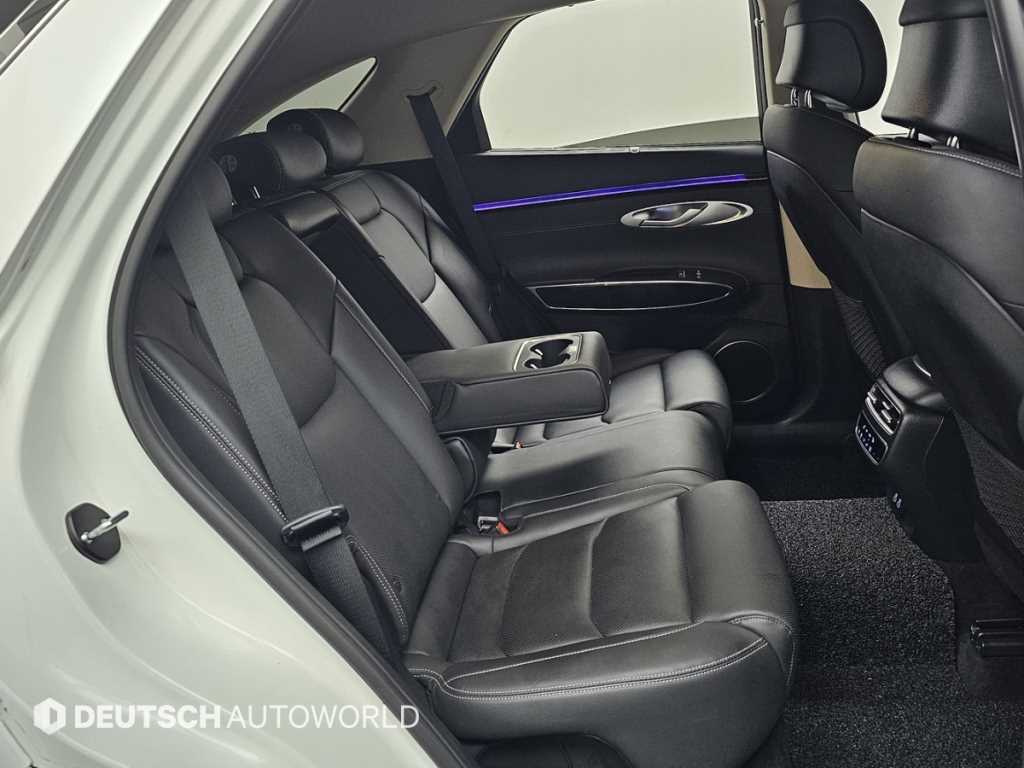 Genesis GV70 - Vista 12