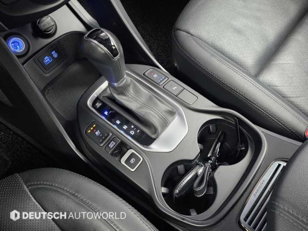 HYUNDAI Santa Fe - Vista 9