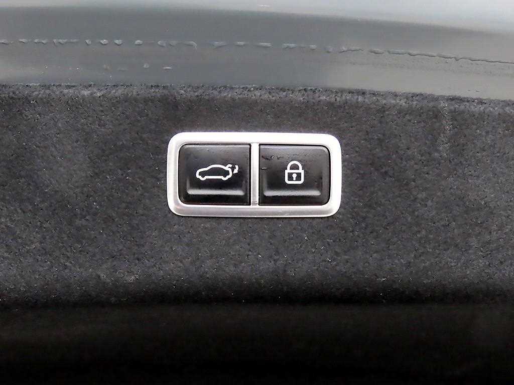 Genesis G80 2025 Gris - Importación desde Corea - HF Imports Iquique - Foto 16