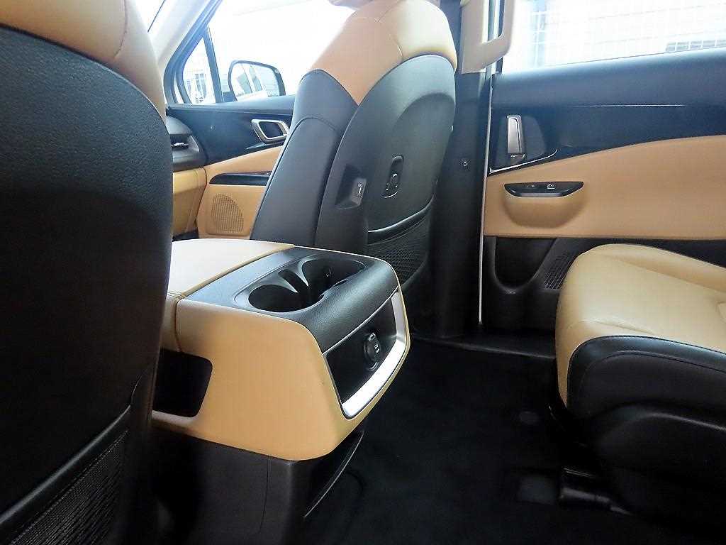 KIA Carnival 2023 Blanco - Importación desde Corea - HF Imports Iquique - Foto 16