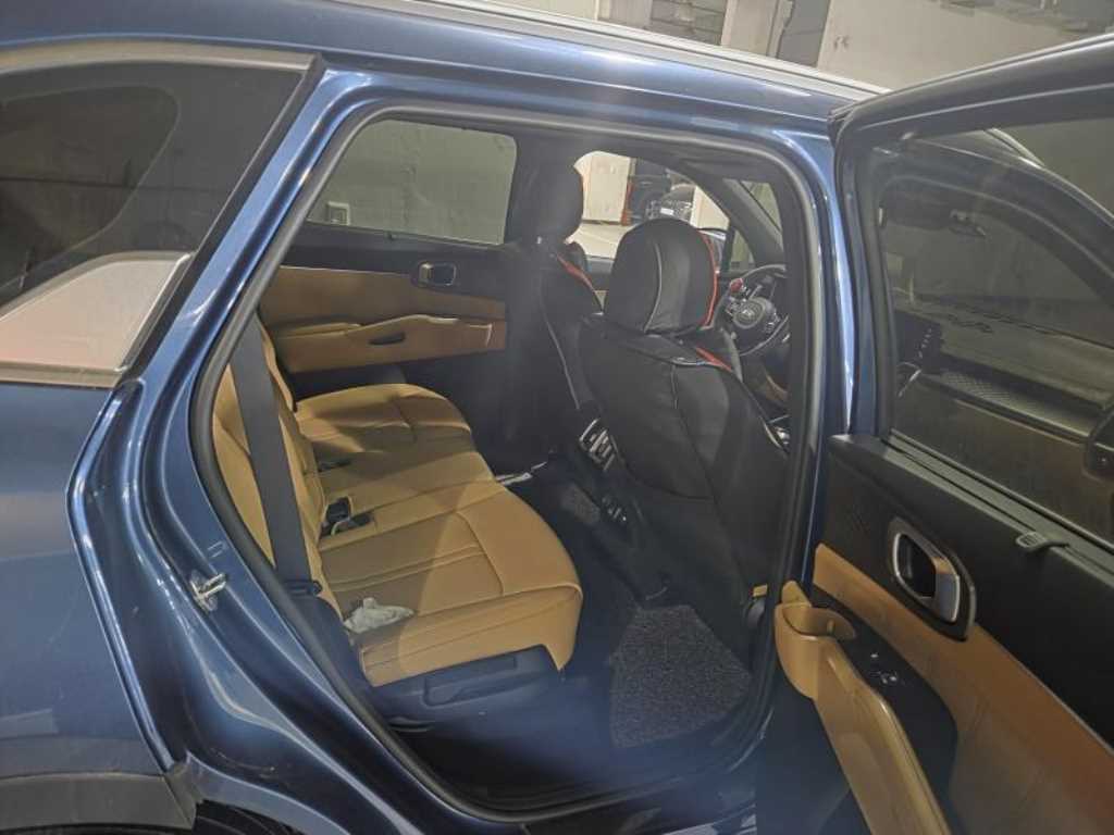 KIA Sorento - Vista 5