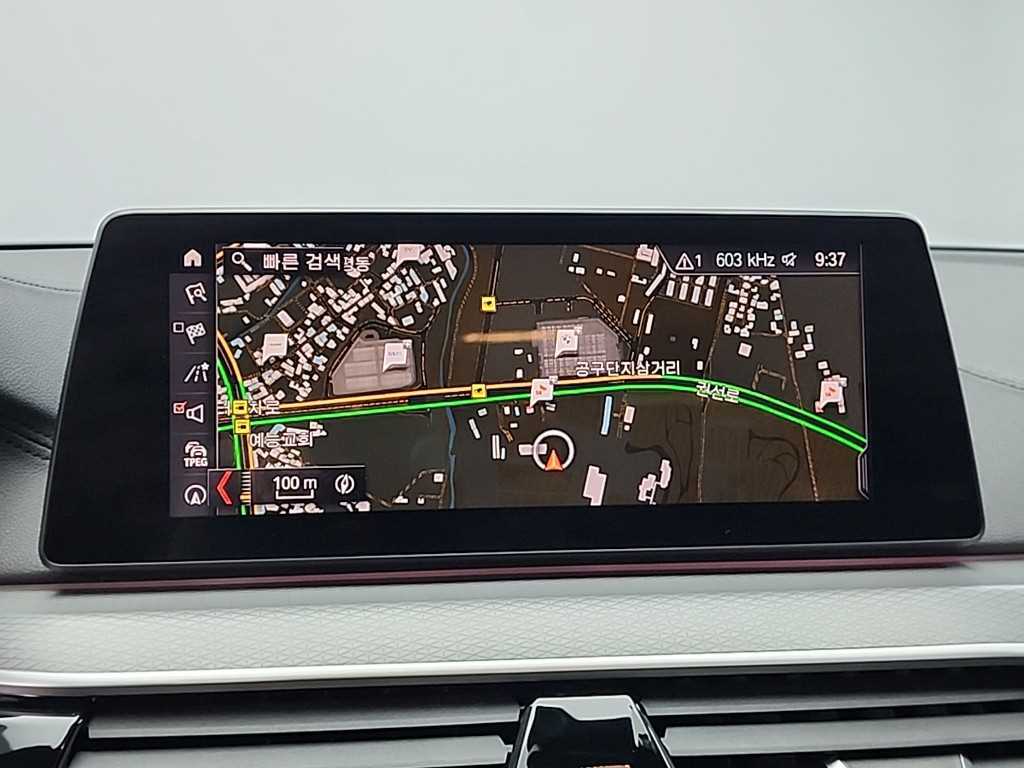 BMW 5 Series 2019 Gris - Importación desde Corea - HF Imports Iquique - Foto 15