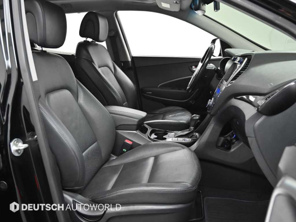 HYUNDAI Santa Fe - Vista 10