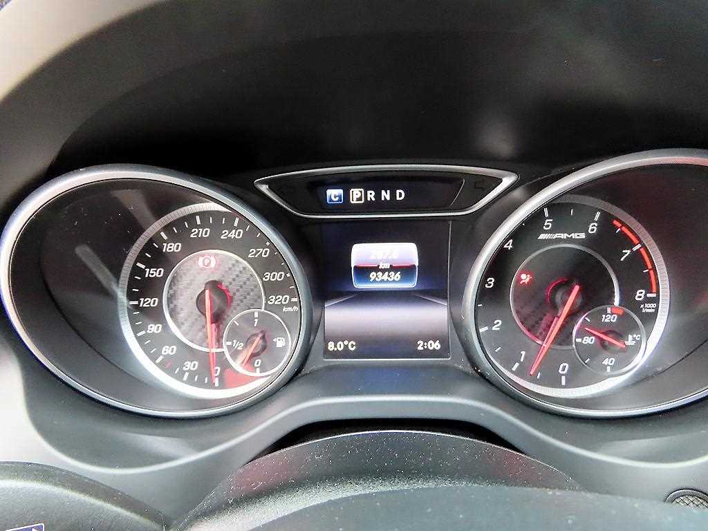 Mercedes Benz A Class - Vista 9