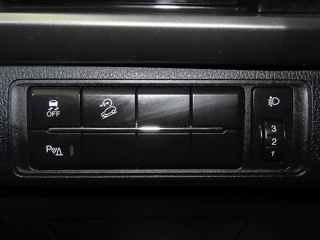 Ssangyong Rexton 2024 Verde - Importación desde Corea - HF Imports Iquique - Foto 15