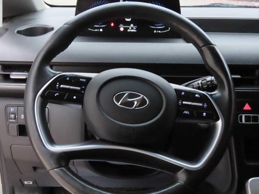 HYUNDAI Staria - Vista 11