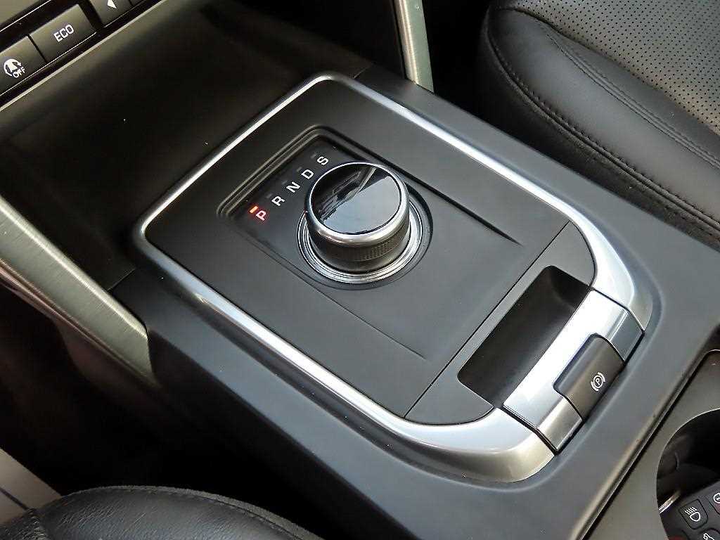 Land Rover Discovery Sports - Vista 10