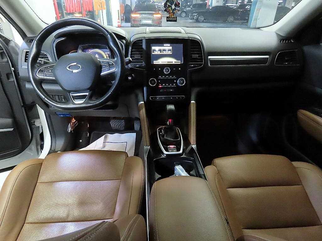 SAMSUNG QM6 - Vista 10