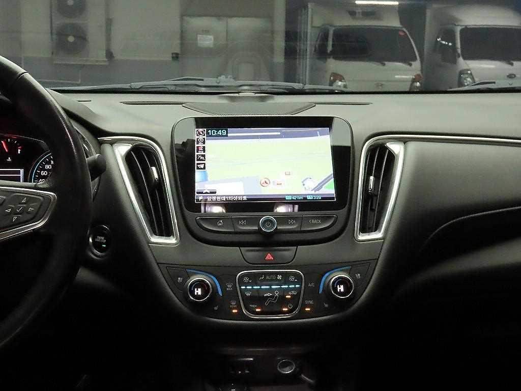 Chevrolet Malibu - Vista 9