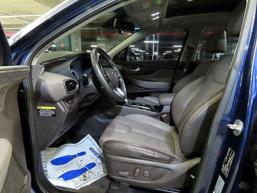 HYUNDAI Santa Fe - Vista 6