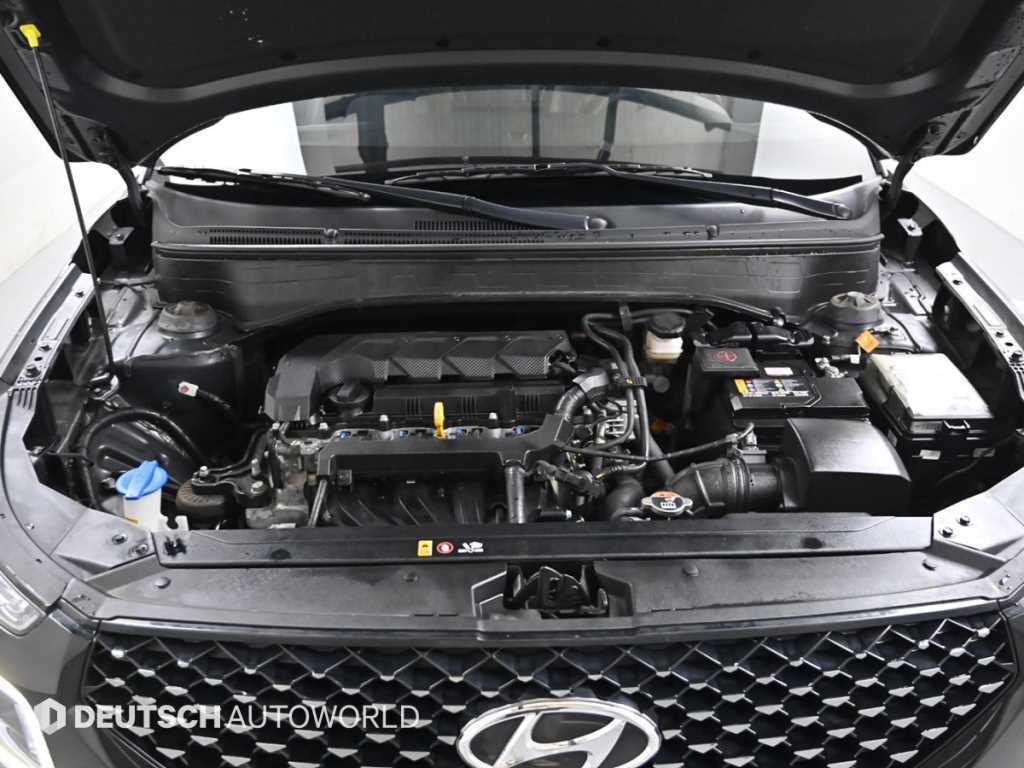HYUNDAI Venue - Vista 6