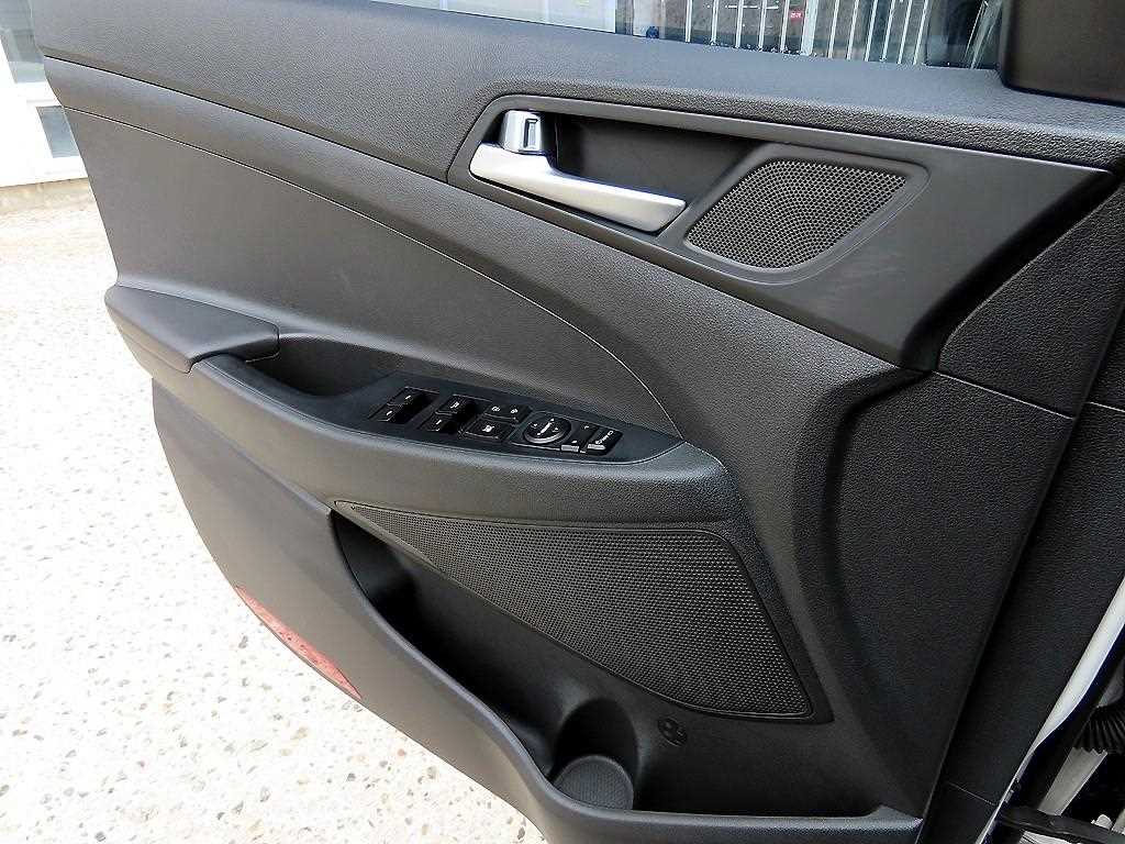 HYUNDAI Tucson - Vista 11