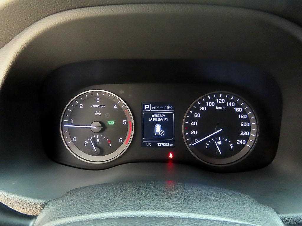 HYUNDAI Tucson - Vista 9